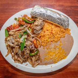Carnitas a La Mexicana